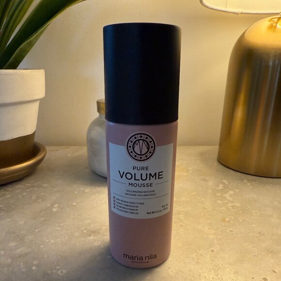Maria Nila Pure Volume Mousse NEW - Picture 2 of 2